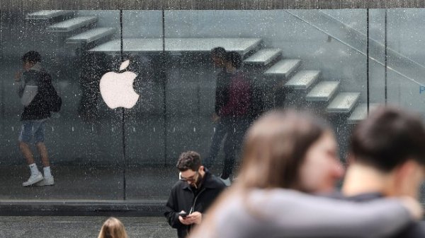 正规配资炒股官网 不满在印度建厂！特朗普希望iPhone美国造，可行吗？